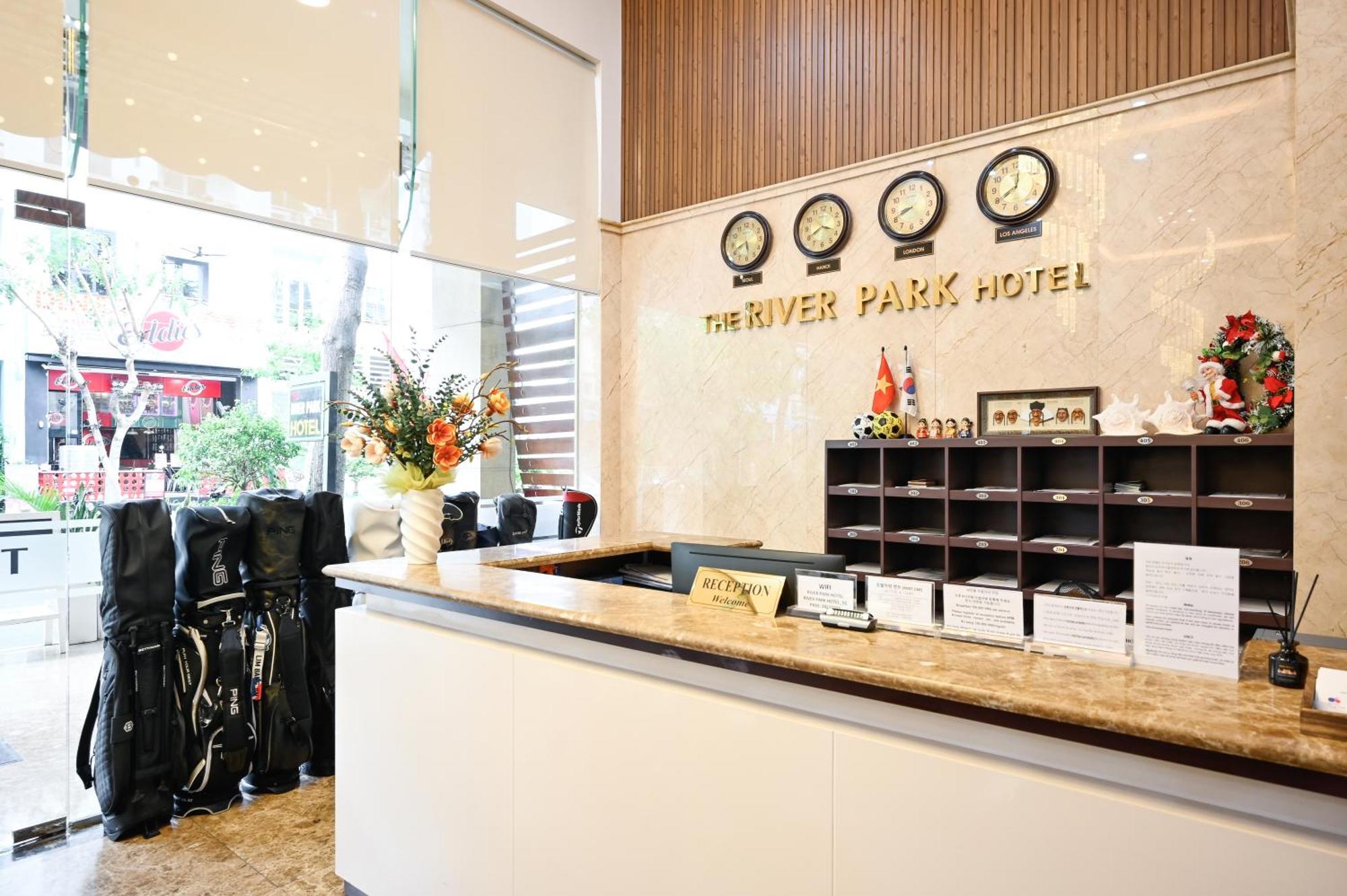 The River Park Hotel Ho Şi Min Exterior foto